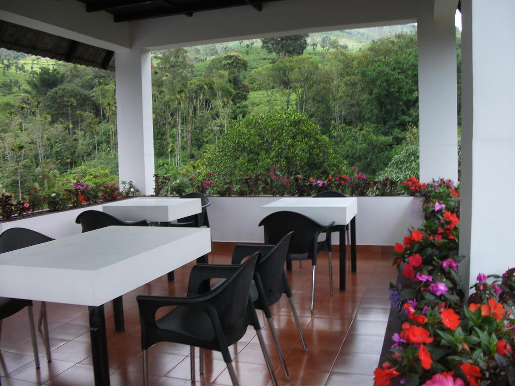 Bed and Breakfast Gruenberg Tea Plantation Haus Munnar Exterior foto