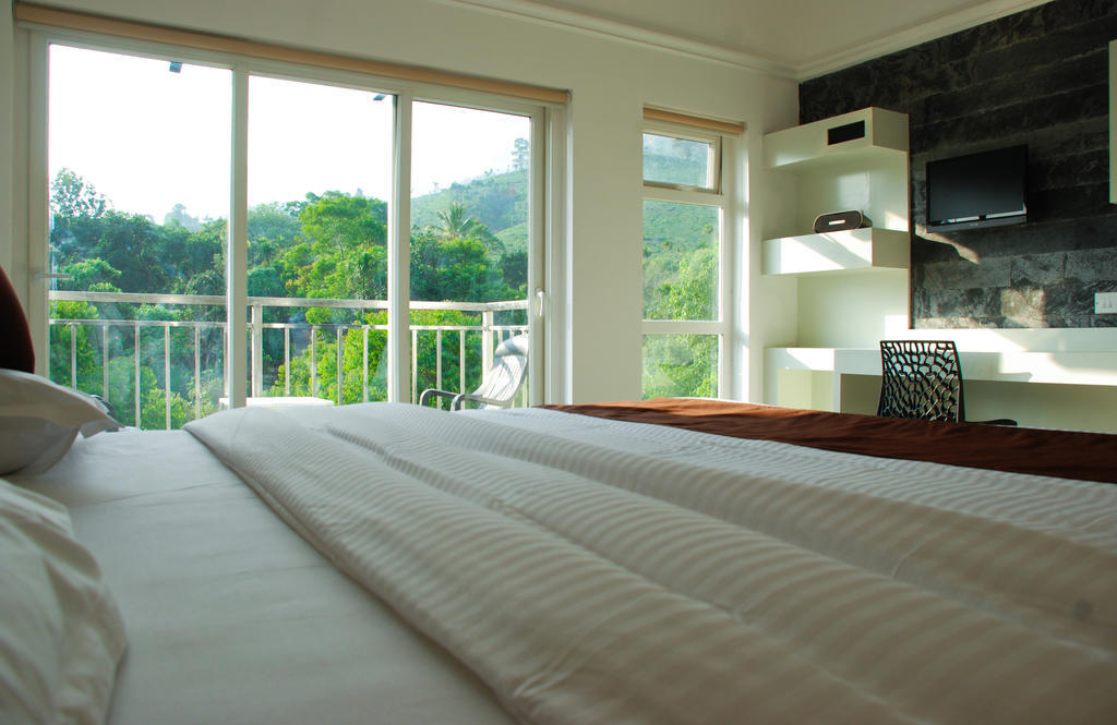 Bed and Breakfast Gruenberg Tea Plantation Haus Munnar Zimmer foto
